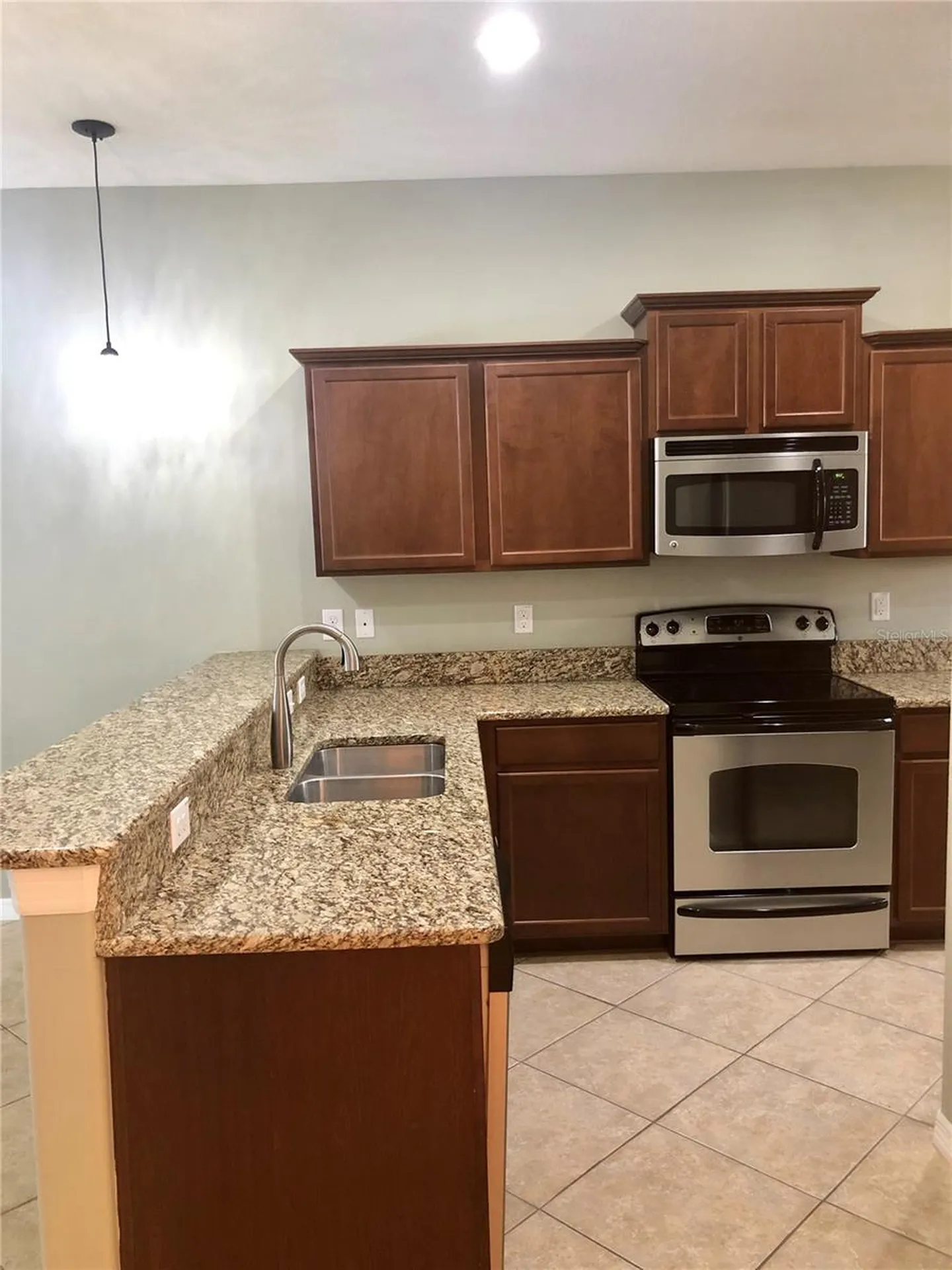 8541 Brushleaf Way Tampa FL 33647