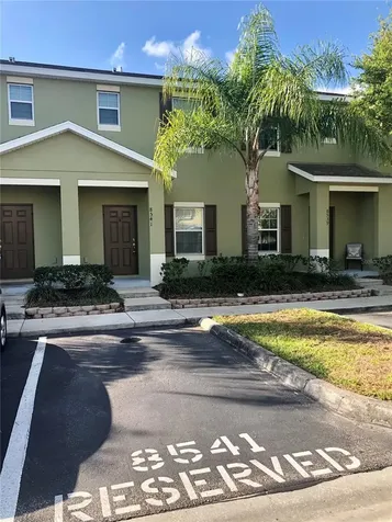 8541 Brushleaf Way Tampa FL 33647