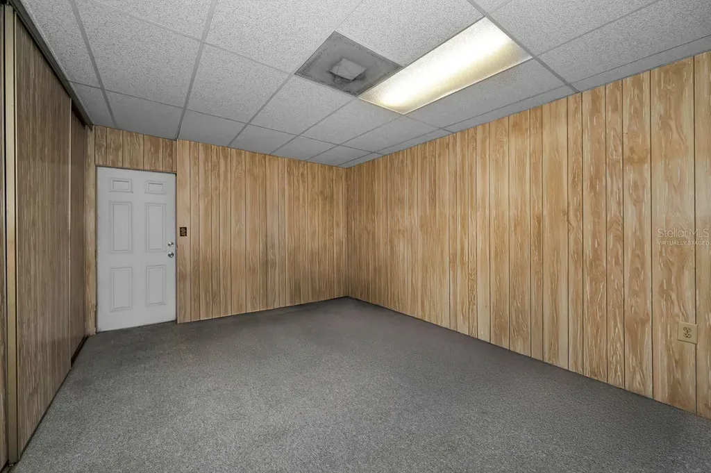 1614 Dale Circle N Dunedin FL 34698