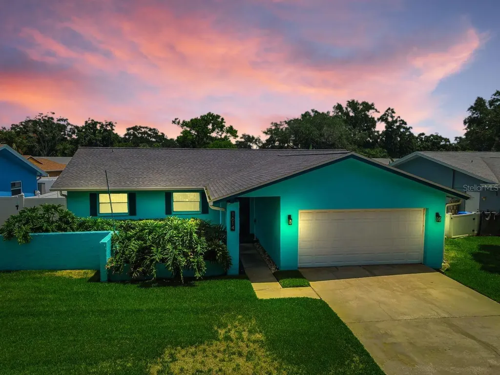 1614 Dale Circle N Dunedin FL 34698