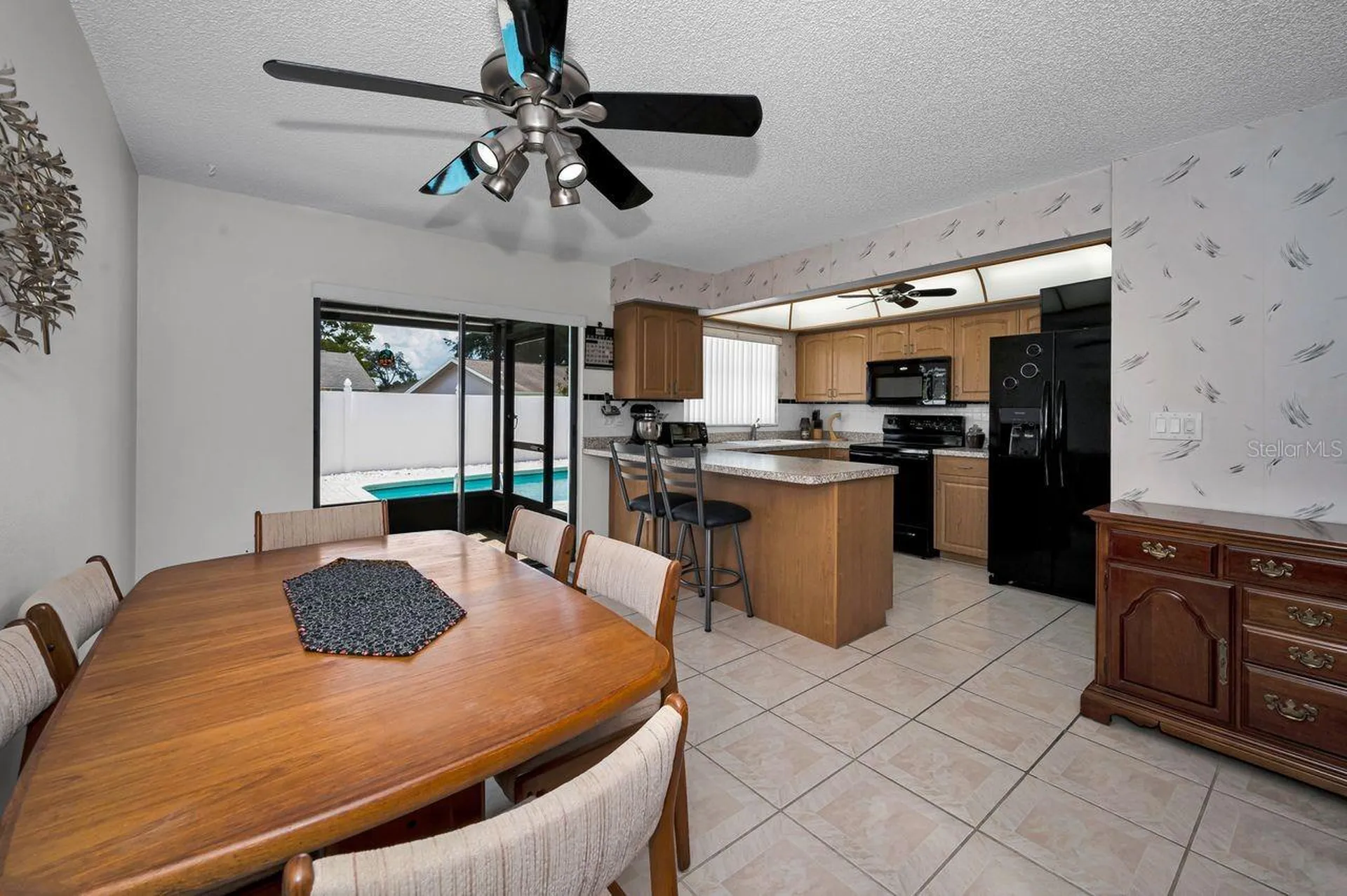 1614 Dale Circle N Dunedin FL 34698