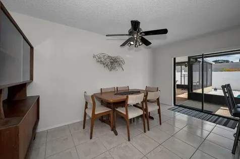 1614 Dale Circle N Dunedin FL 34698