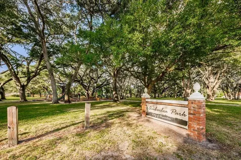 1614 Dale Circle N Dunedin FL 34698