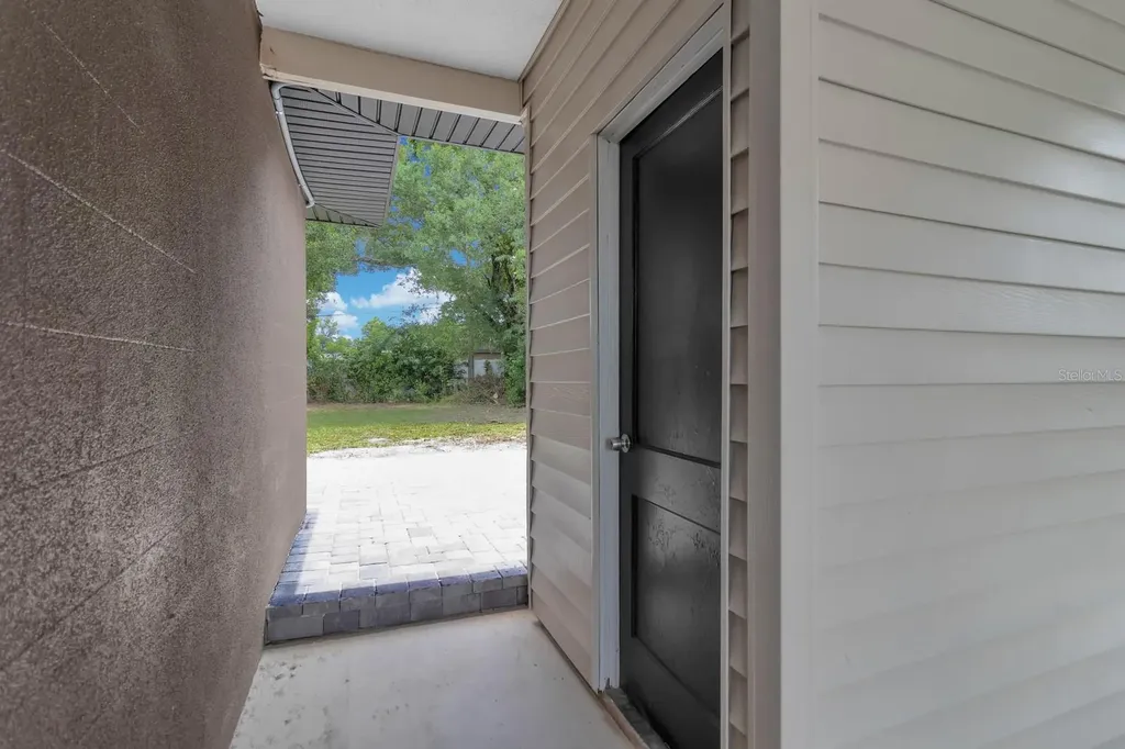 1007 Egan Drive Orlando FL 32822