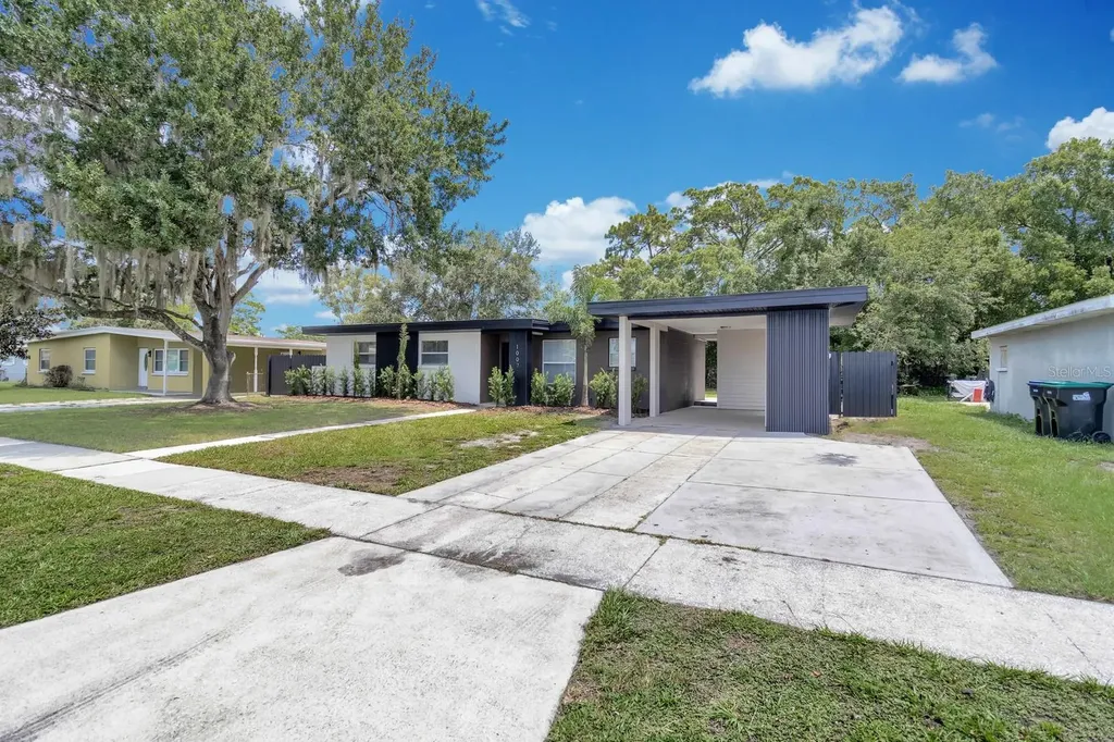 1007 Egan Drive Orlando FL 32822