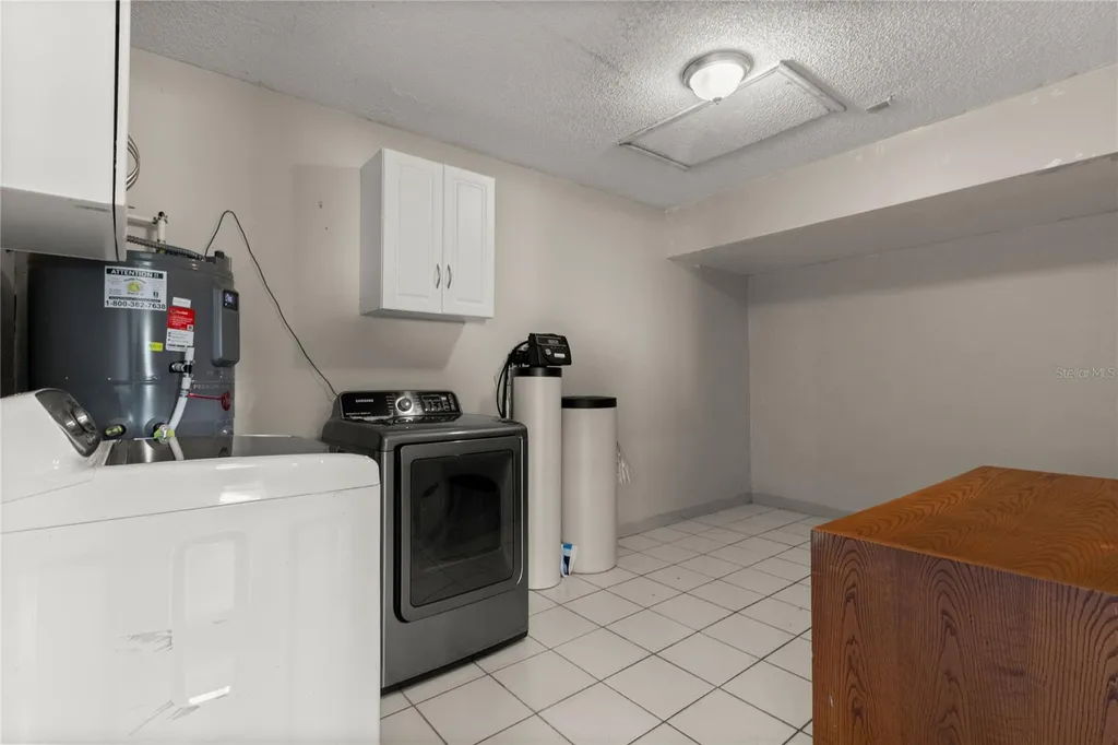 9425 Chandon Drive Orlando FL 32825