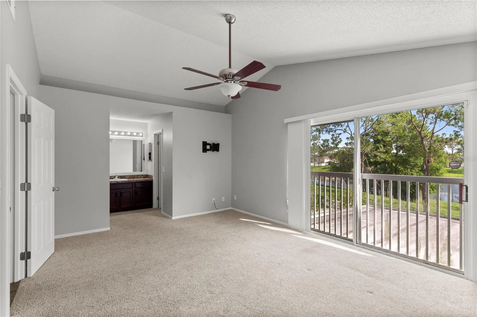 9425 Chandon Drive Orlando FL 32825