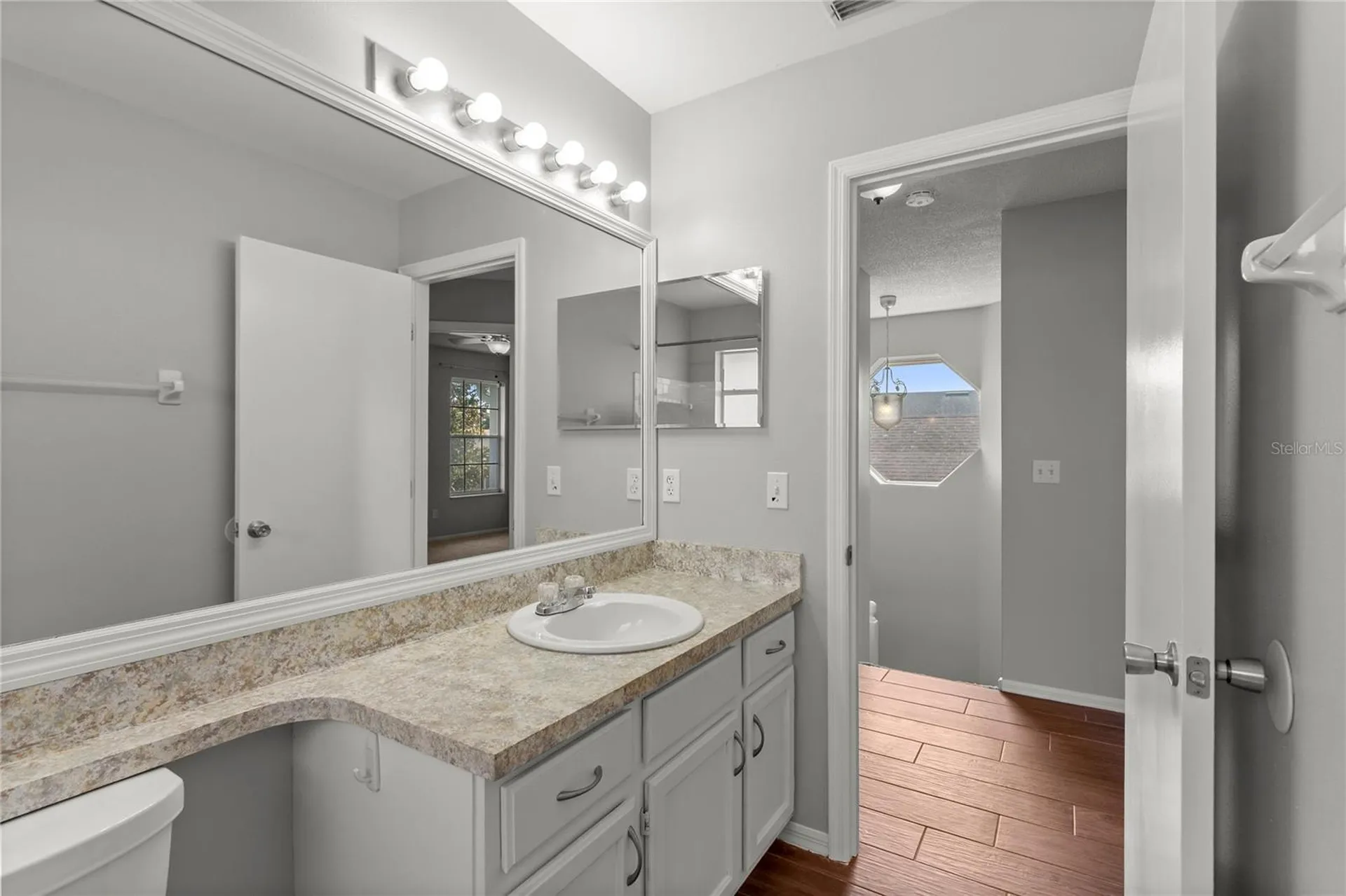 9425 Chandon Drive Orlando FL 32825