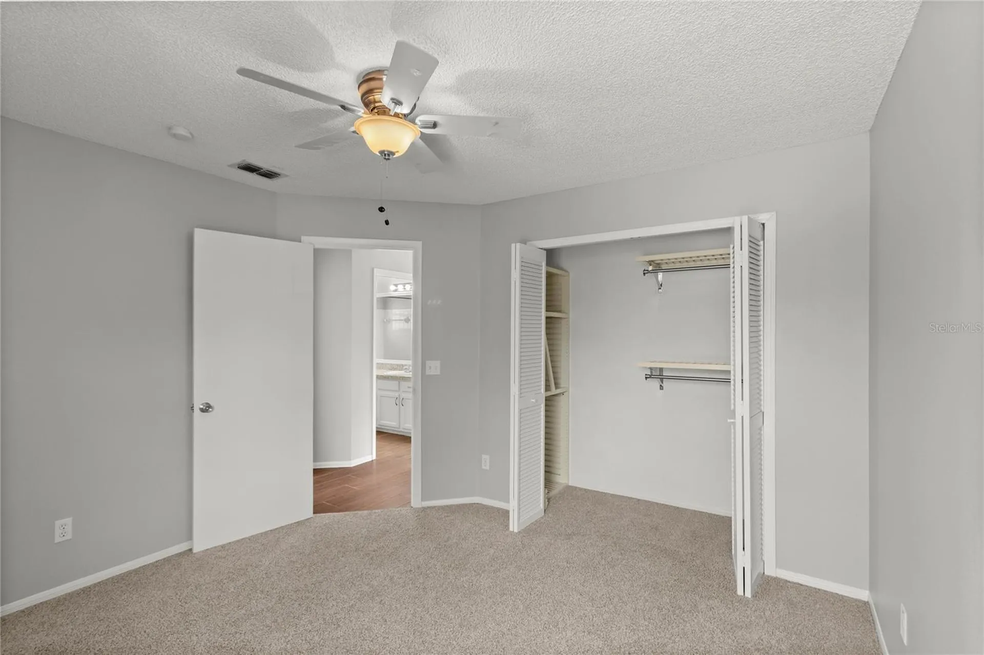 9425 Chandon Drive Orlando FL 32825