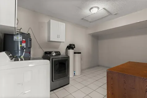 9425 Chandon Drive Orlando FL 32825