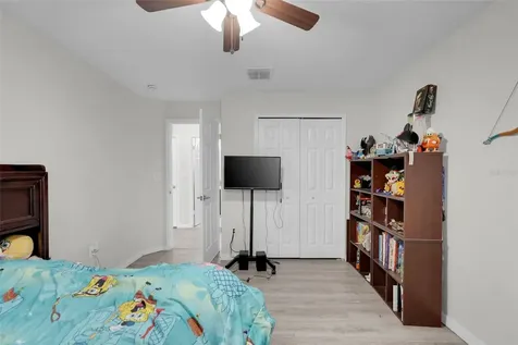 4384 Paradise Cove Court Kissimmee FL 34746