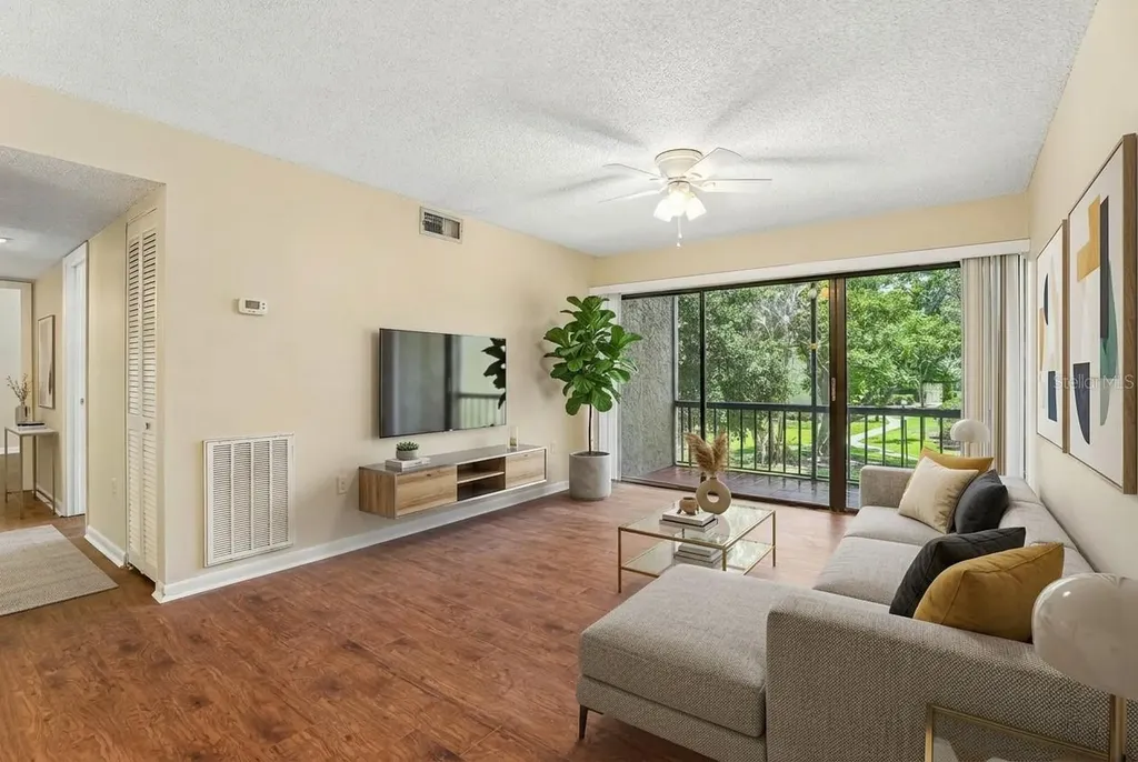 3252 S Semoran Boulevard Orlando FL 32822