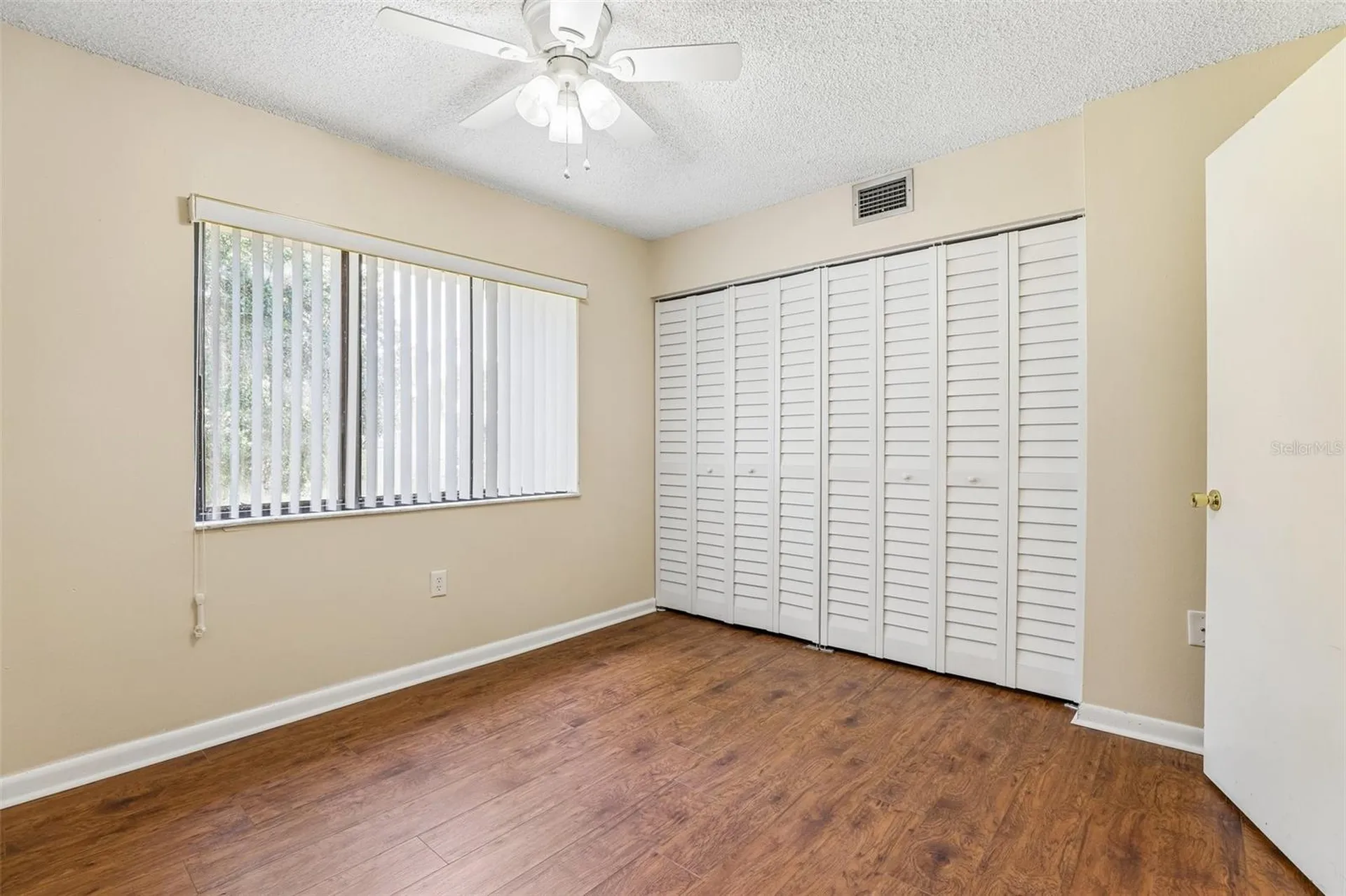 3252 S Semoran Boulevard Orlando FL 32822