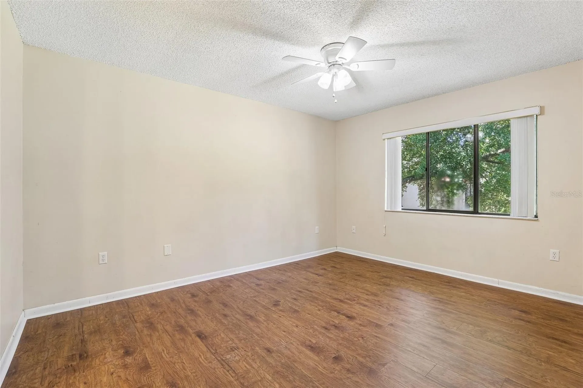 3252 S Semoran Boulevard Orlando FL 32822