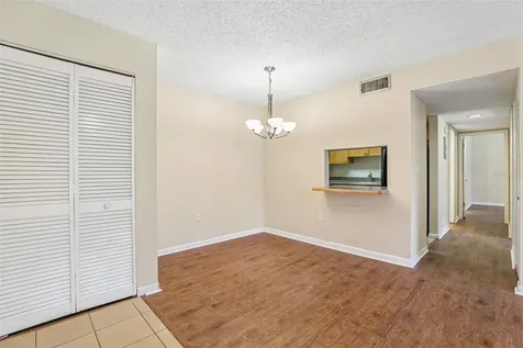 3252 S Semoran Boulevard Orlando FL 32822