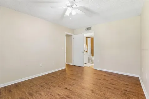 3252 S Semoran Boulevard Orlando FL 32822