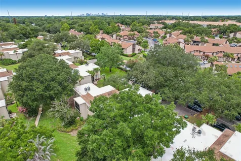 3252 S Semoran Boulevard Orlando FL 32822