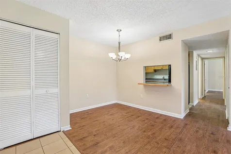 3252 S Semoran Boulevard Orlando FL 32822