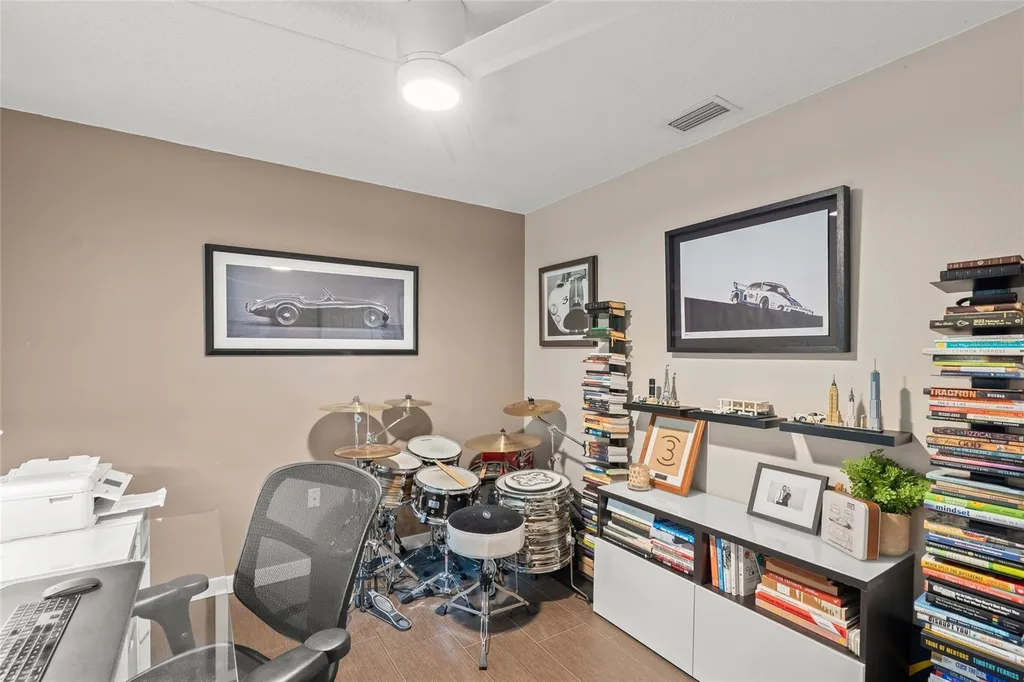 319 Bearded Oaks Circle Sarasota FL 34232