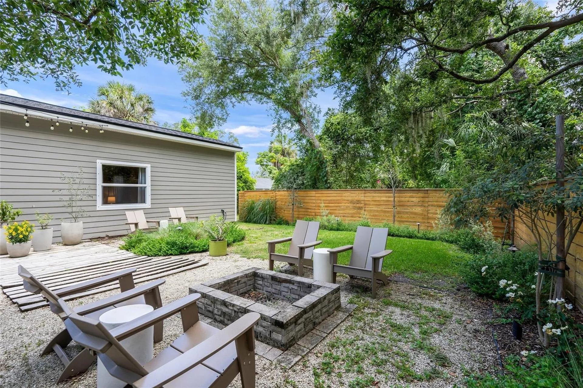 319 Bearded Oaks Circle Sarasota FL 34232