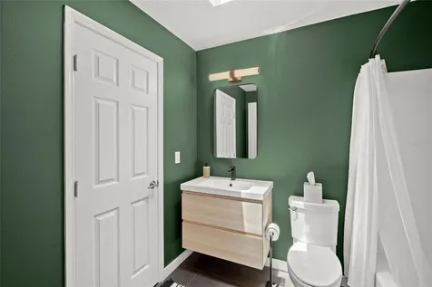 319 Bearded Oaks Circle Sarasota FL 34232