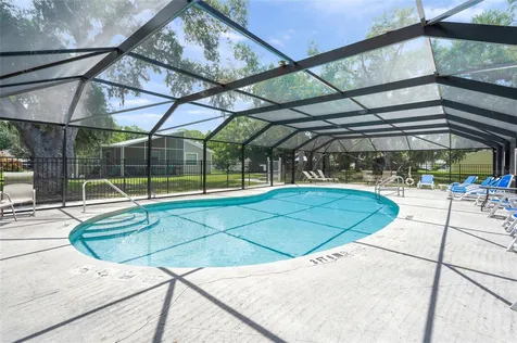 319 Bearded Oaks Circle Sarasota FL 34232