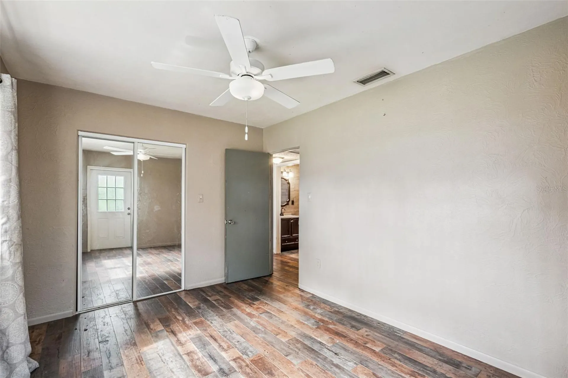 3214 Dawley Avenue Orlando FL 32806