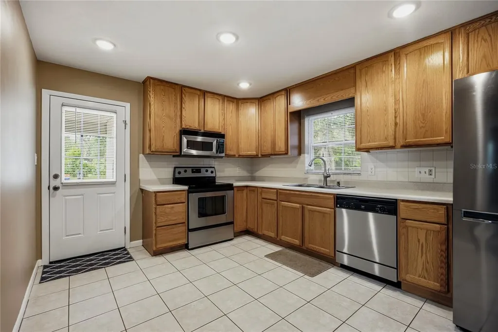 4710 NW 23rd Avenue Gainesville FL 32606