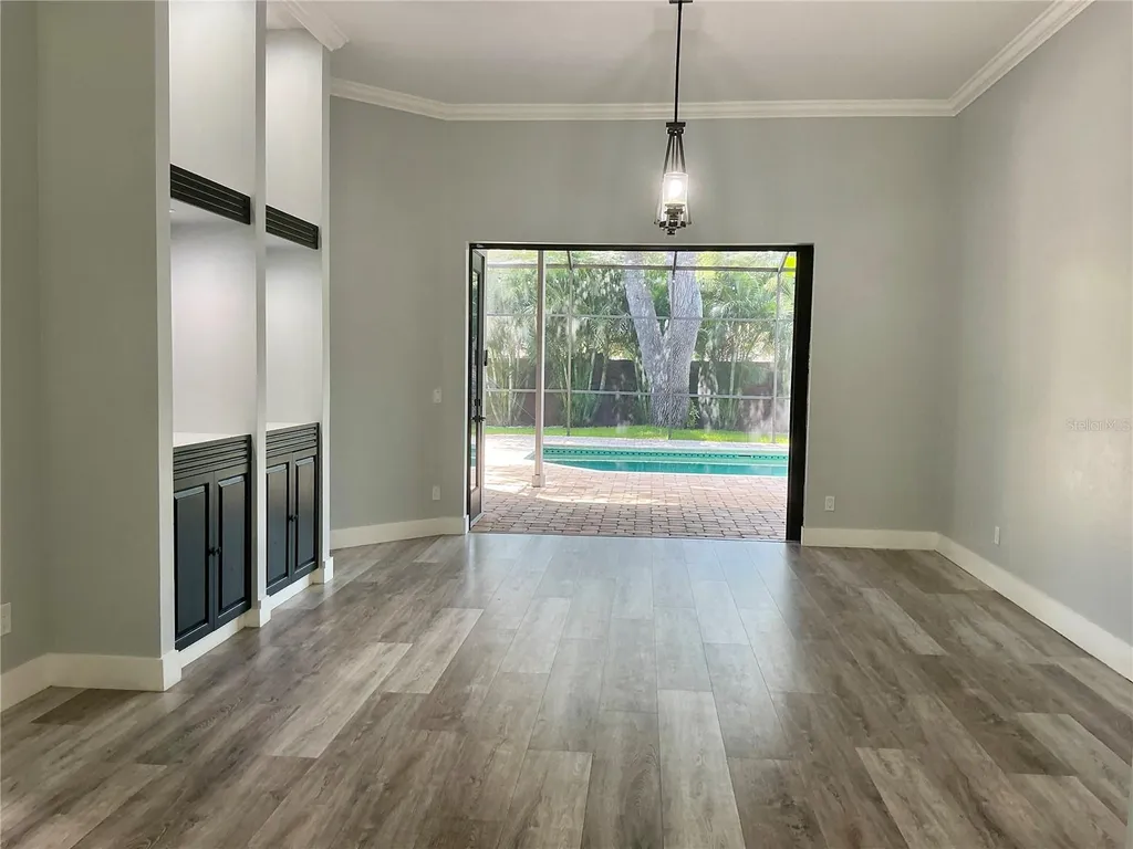 126 Old Oak Circle Palm Harbor FL 34683
