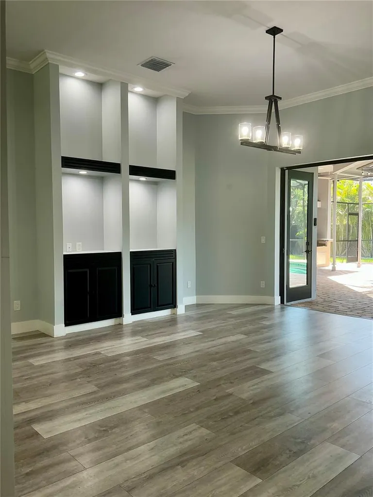 126 Old Oak Circle Palm Harbor FL 34683