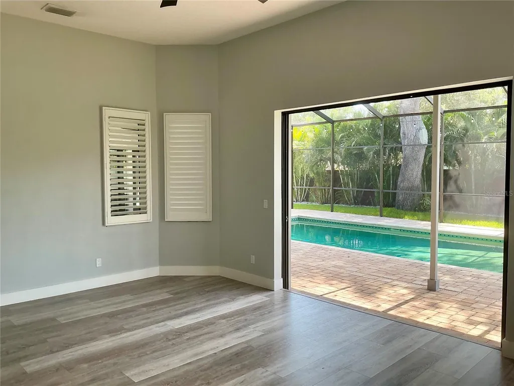 126 Old Oak Circle Palm Harbor FL 34683