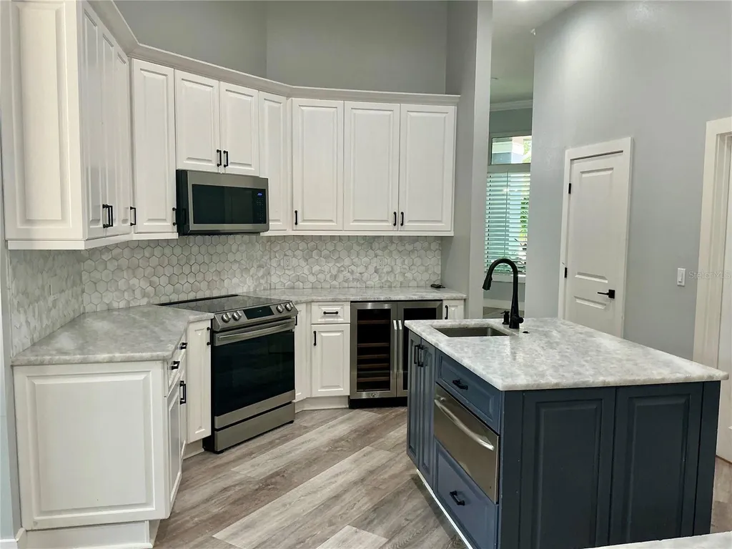 126 Old Oak Circle Palm Harbor FL 34683