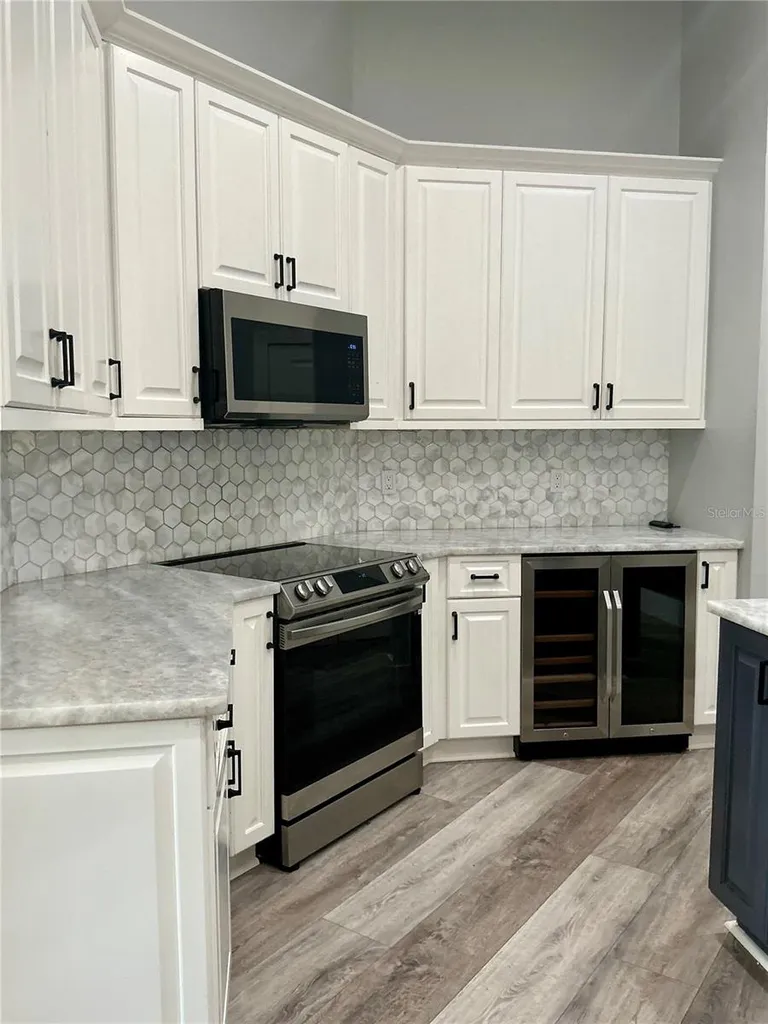 126 Old Oak Circle Palm Harbor FL 34683