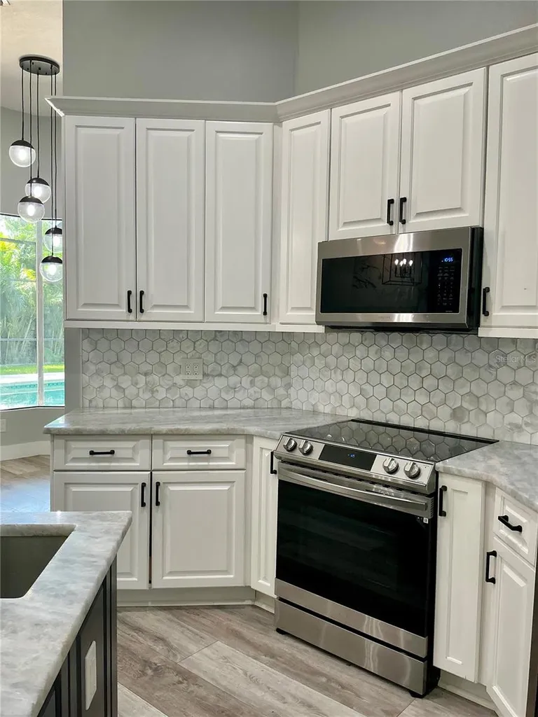 126 Old Oak Circle Palm Harbor FL 34683