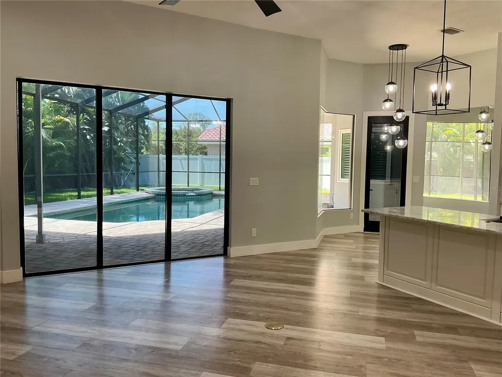126 Old Oak Circle Palm Harbor FL 34683