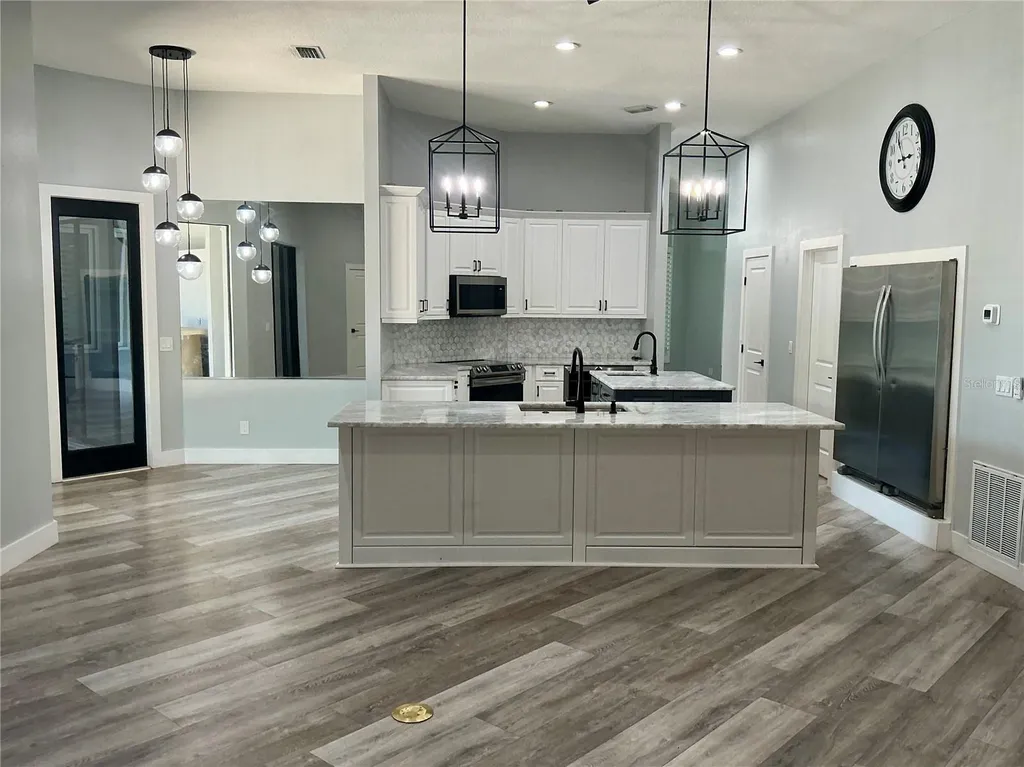 126 Old Oak Circle Palm Harbor FL 34683