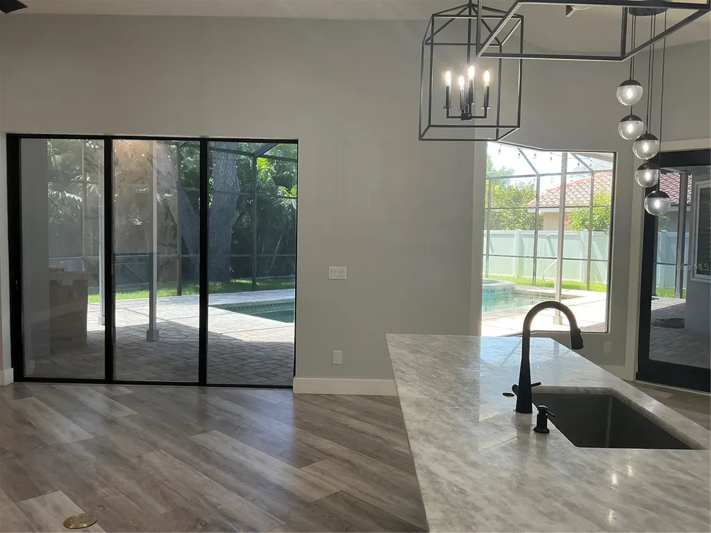 126 Old Oak Circle Palm Harbor FL 34683