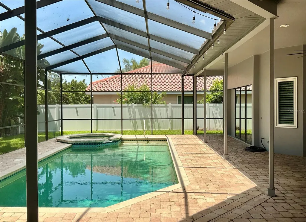 126 Old Oak Circle Palm Harbor FL 34683