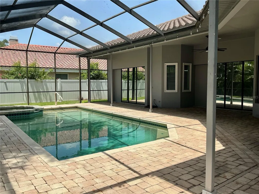 126 Old Oak Circle Palm Harbor FL 34683