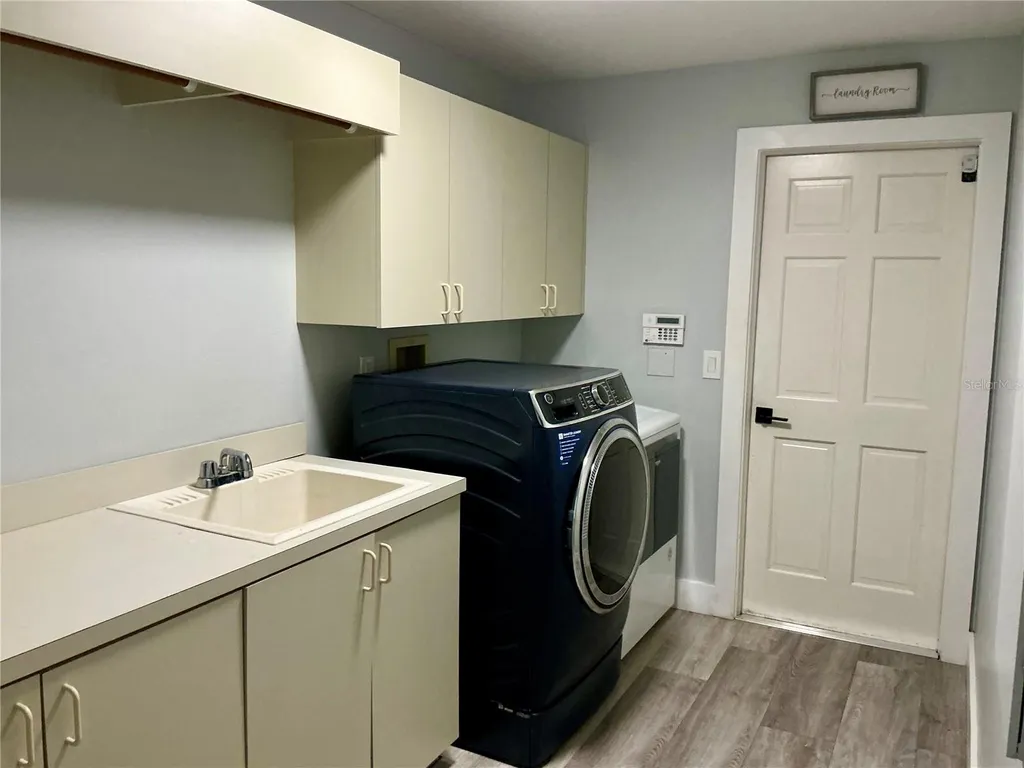 126 Old Oak Circle Palm Harbor FL 34683