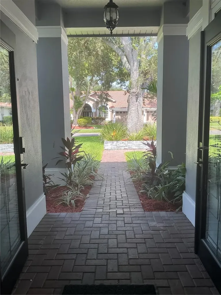 126 Old Oak Circle Palm Harbor FL 34683