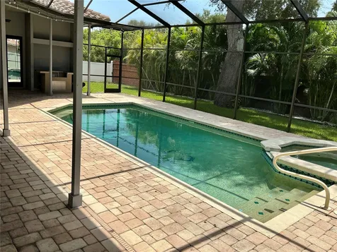 126 Old Oak Circle Palm Harbor FL 34683