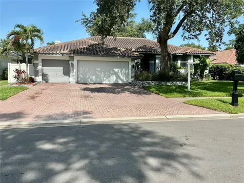 126 Old Oak Circle Palm Harbor FL 34683