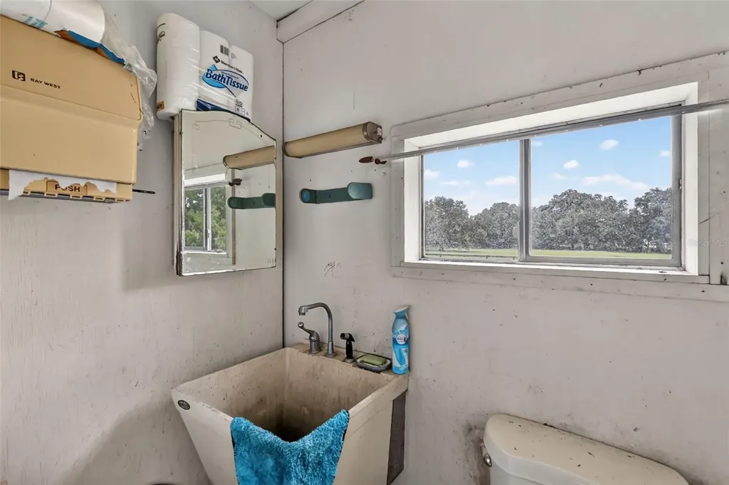 8650 SW 27th Avenue Ocala FL 34476