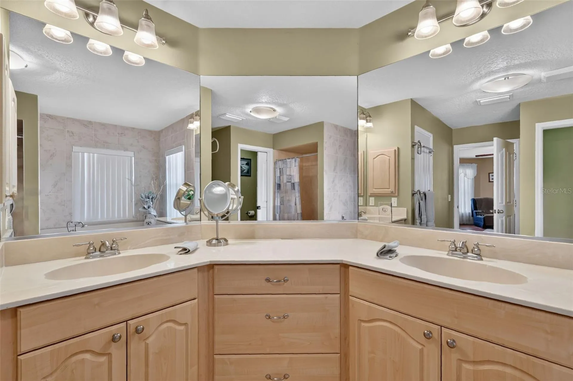 8650 SW 27th Avenue Ocala FL 34476