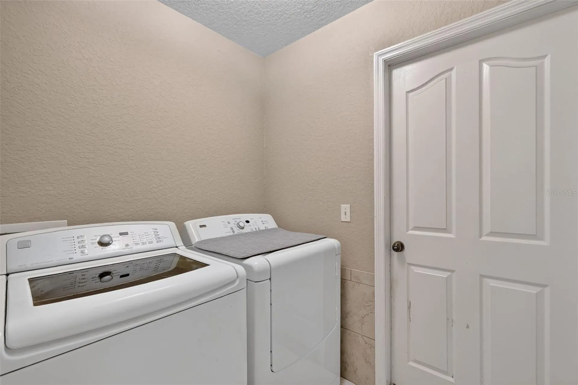 8650 SW 27th Avenue Ocala FL 34476