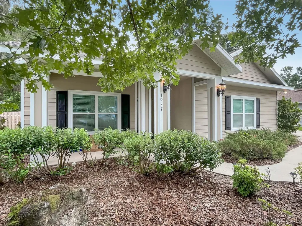 1937 SW 66th Drive Gainesville FL 32607