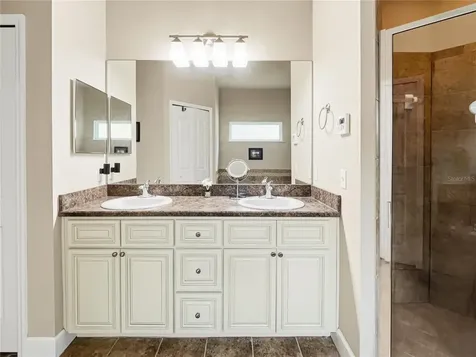 1937 SW 66th Drive Gainesville FL 32607