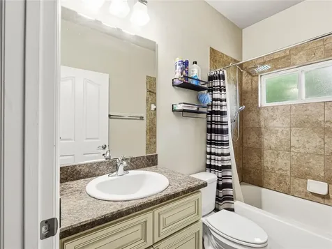 1937 SW 66th Drive Gainesville FL 32607