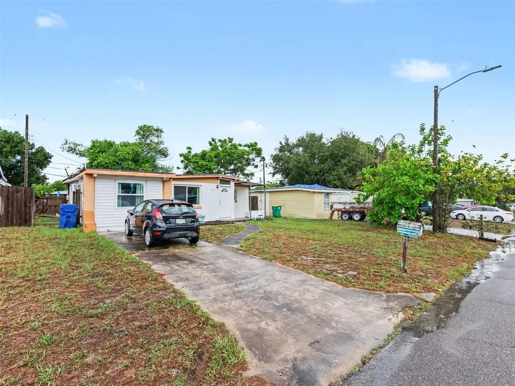 10493 116th Avenue N Largo FL 33773